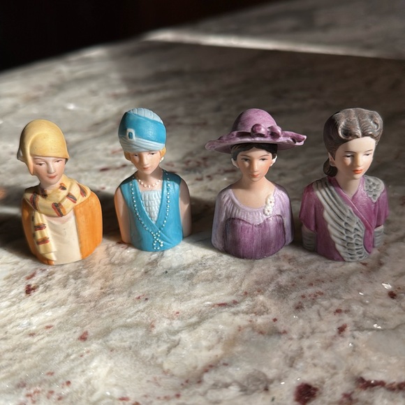 Avon Other - Avon Victorian Lady Thimbles